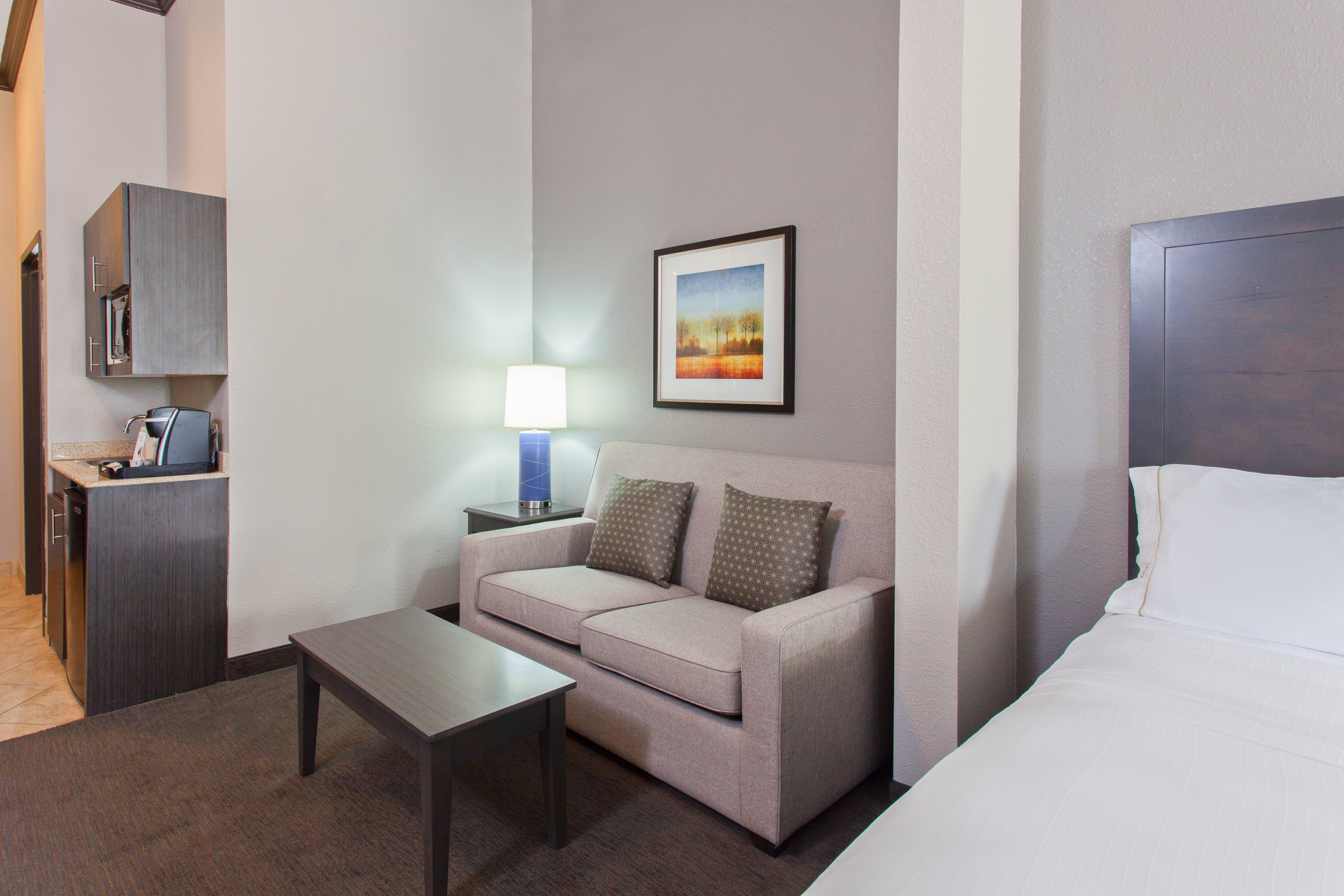 Holiday Inn Express & Suites Wharton By Ihg Dış mekan fotoğraf