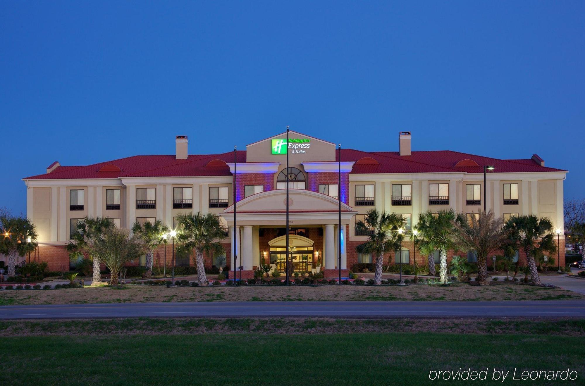 Holiday Inn Express & Suites Wharton By Ihg Dış mekan fotoğraf